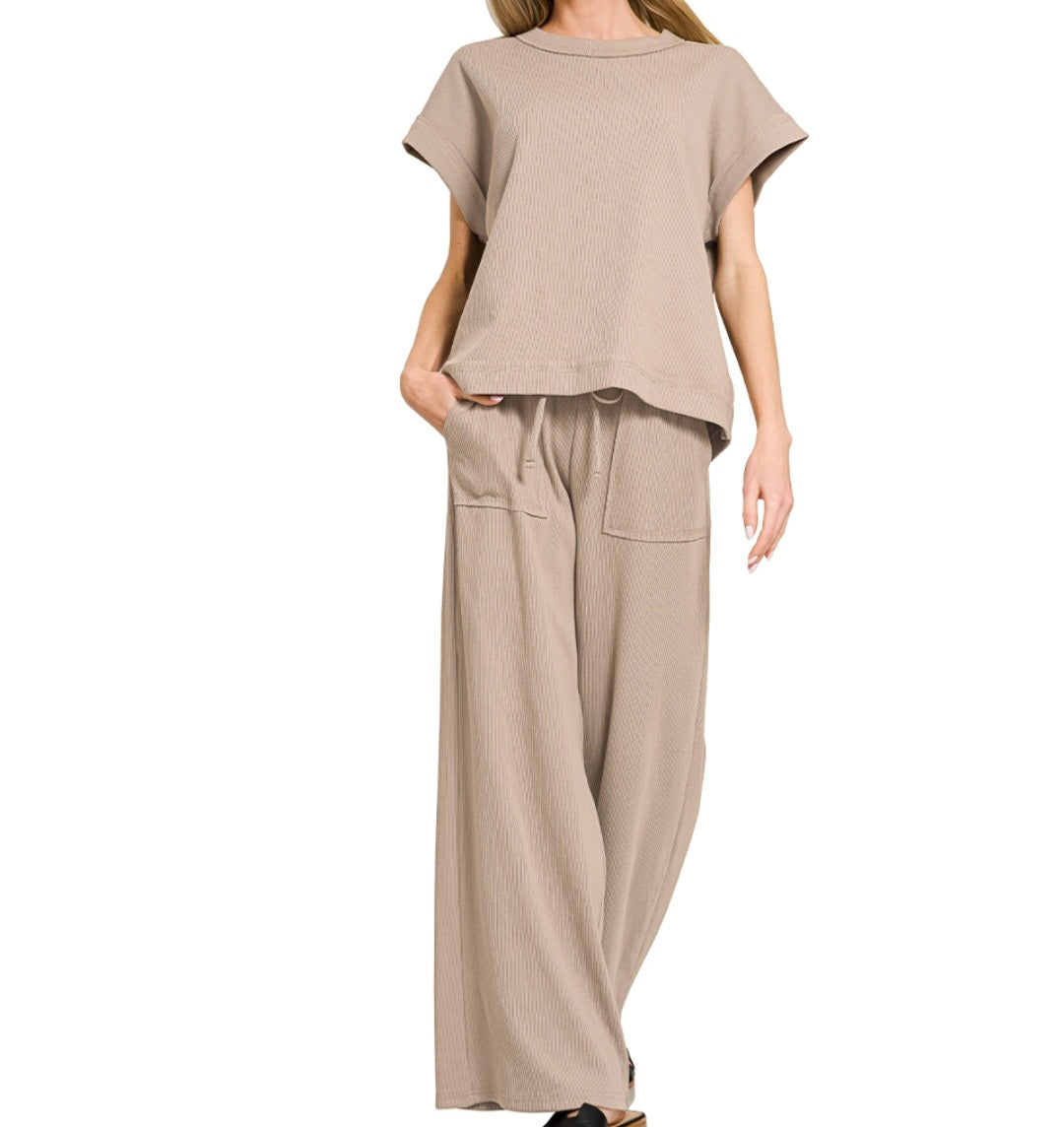 Ribbed Relaxed Pant Set