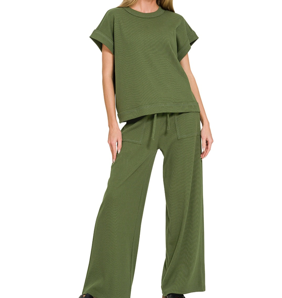 Ribbed Relaxed Pant Set